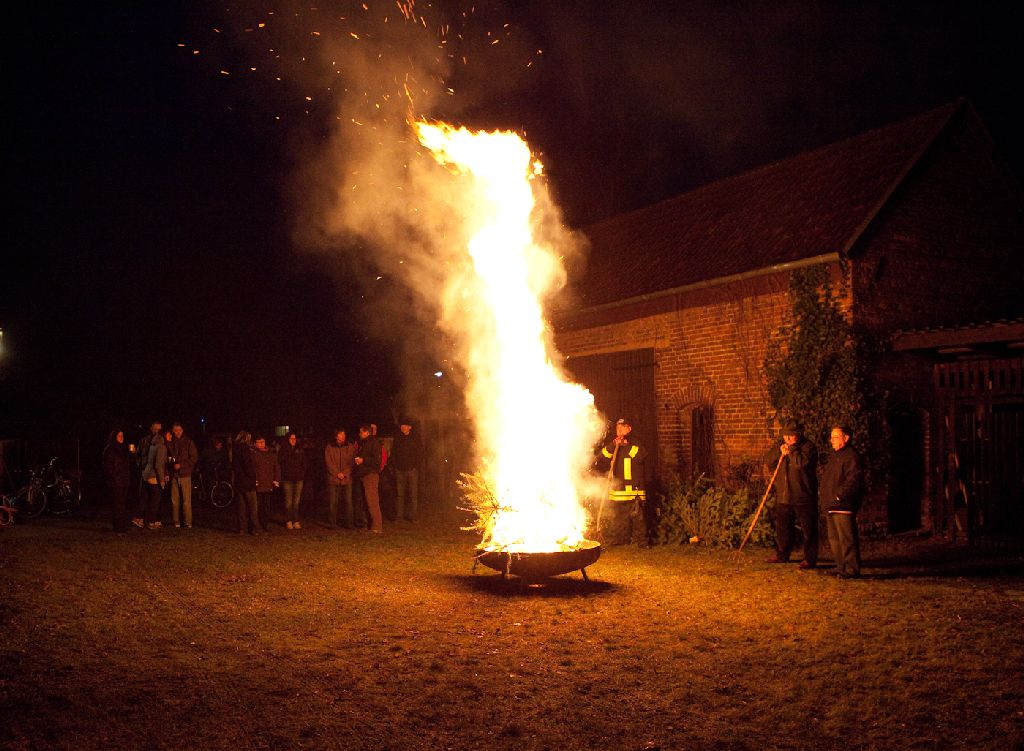 Weihnachtsbaumverbrennen 2014