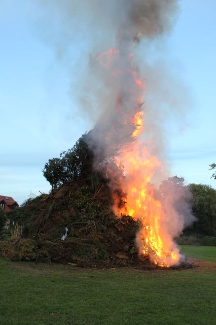 Oktoberfeuer – Herbstfeuer