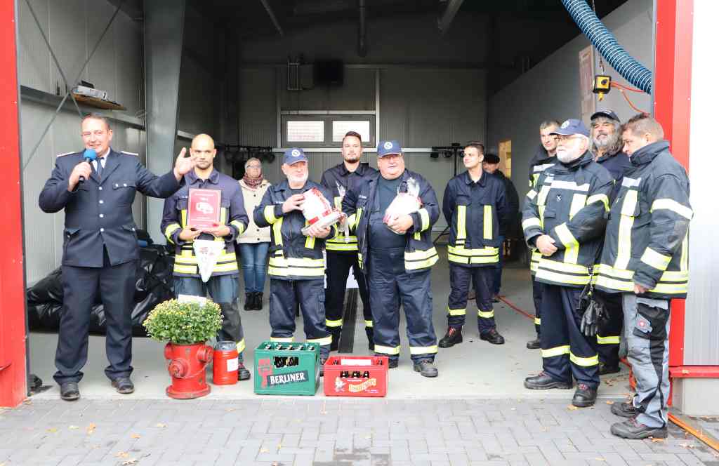 Einweihung der Fahrzeughalle derFreiwilligen Feuerwehr Gadsdorf